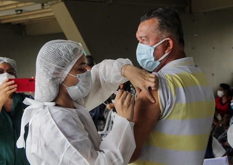 Inicia na segunda-feira vacinação para pessoas de 18 a 34 com comorbidades