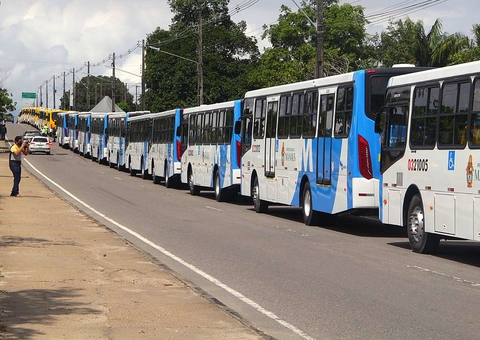 Frota ganha reforço de mil ônibus para evitar aglomerações em Manaus