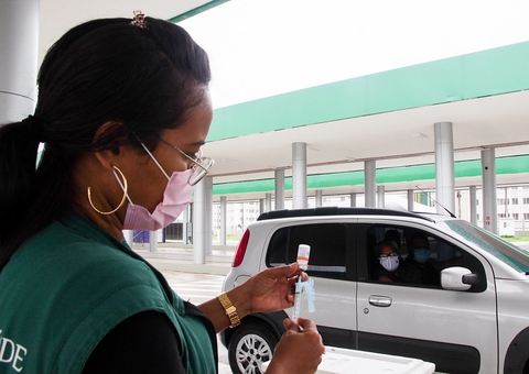 Novo posto de vacinação começa a funcionar no T6