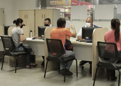 Professor e mais: Veja as 130 vagas do Sine Manaus para esta quarta