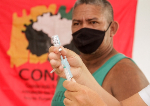 Quilombolas são vacinados contra Covid-19 em Manaus