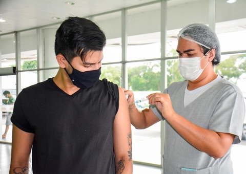 Manaus terá mais de 80 pontos de vacinação contra covid na quinta e sexta