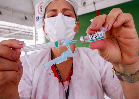 Covid:Manaus retoma amanhã 1º dose da vacinação para trabalhadores da Saúde