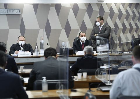 Pazuello continuará a depor na CPI da Covid nesta quinta