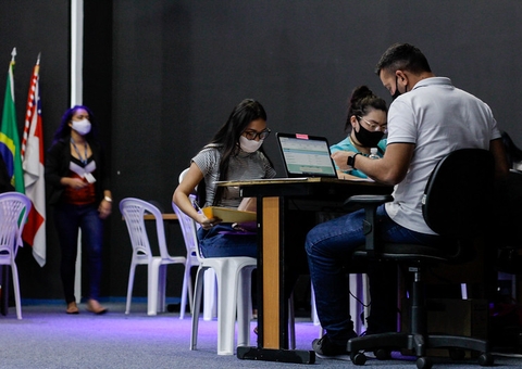 Bolsa Universidade anuncia 16, 5 mil vagas para remanejamento em Manaus