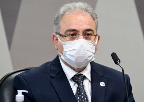 'Não é um nome que harmoniza', diz Queiroga sobre médica Luana Araújo