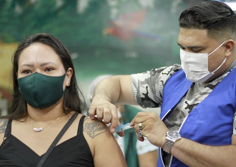 Brasil vai distribuir 8 milhões de doses de vacina nesta semana, anuncia Queiroga