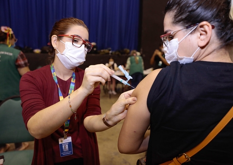 Amazonas tem 14,7% da população imunizada após 6 meses de vacinação contra Covid-19