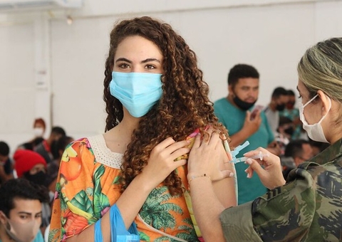 Manaus terá 13 pontos de vacinação neste sábado; confira