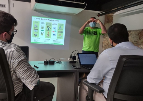 Confira lista de selecionados para oficinas de qualificação profissional em Manaus