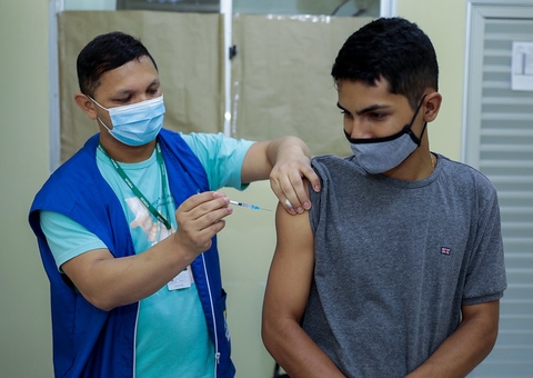 Manaus terá 11 pontos de vacinação contra covid neste sábado; confira lista