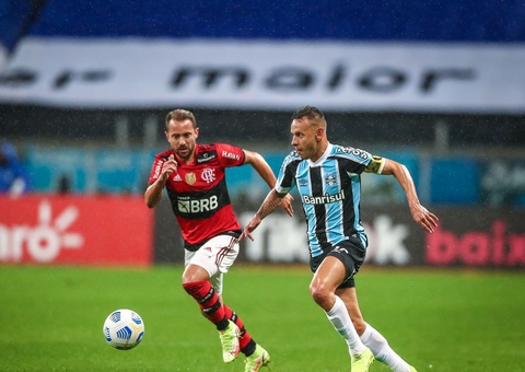 Com torcida na arquibancada, Flamengo e Grêmio se enfrentam nas semifinais da Copa do Brasil