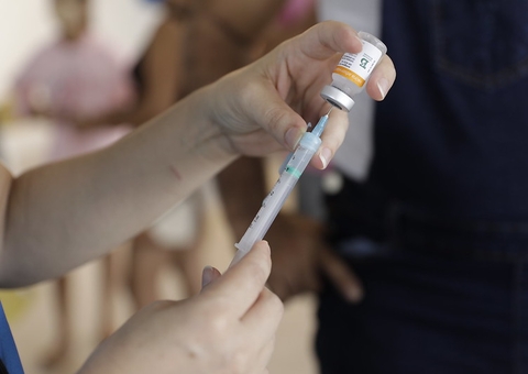 Brasil tem 35,98% da população totalmente imunizada contra Covid-19