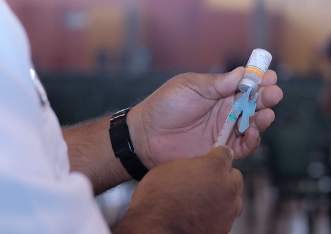 Brasileiros são os que mais valorizam vacinação, mostra estudo