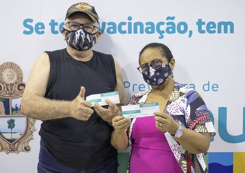 Manaus tem 59 pontos de vacinação contra Covid-19 nesta sexta; confira