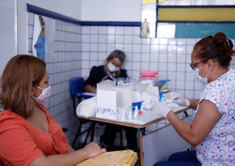 Confira lista de profissionais de saúde classificados para contratação emergencial em Manaus