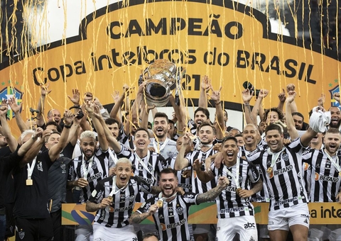 Atlético-MG é bicampeão da Copa do Brasil ao derrotar Athletico-PR