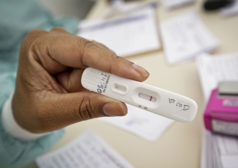 Pesquisa da UFMG mostra subnotificação de casos de covid-19 em 2020