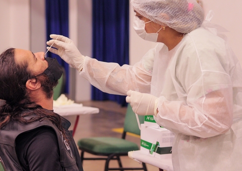 Mais de 70 mil pessoas foram atendidas em centros de testagem de Covid em Manaus