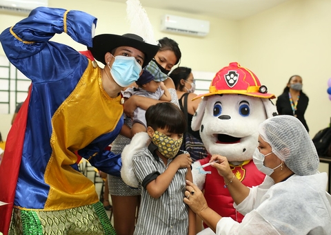Manaus tem mais de 50 pontos de vacinação contra Covid nesta semana