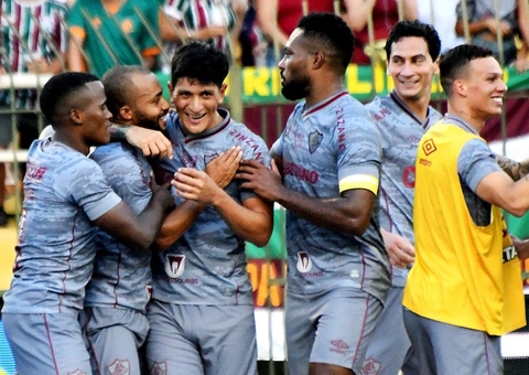 Fluminense goleia Resende e assegura título da Taça Guanabara