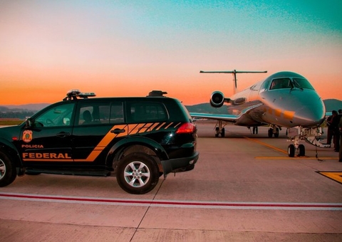 PF prende passageira com cocaína escondida no ânus e na vagina em aeroporto