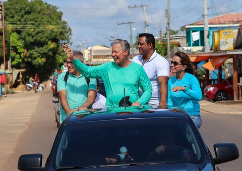 Arthur Virgílio visita moradores nos municípios na calha do Purus, no Amazonas