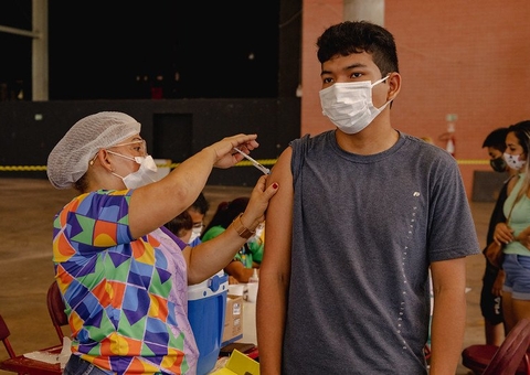Manaus tem 10 pontos de vacinação contra Covid neste sábado; confira