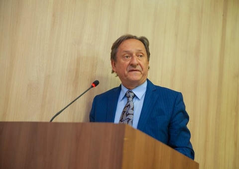 Afastamento remunerado de servidor do Amazonas deve atender critérios administrativos