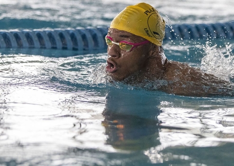 Gabriel Araújo bate recorde mundial nos 50 metros borboleta classe S2