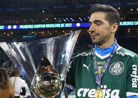 Abel, do Palmeiras, entra em lista de melhores do mundo