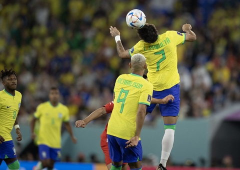 Brasil vence a Suíça por 1 a 0 e garante vaga nas oitavas de final