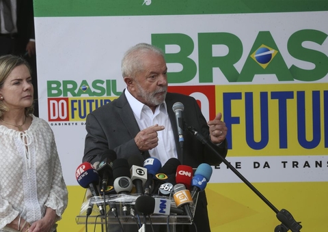 Exames de Lula estão dentro da normalidade, diz boletim médico