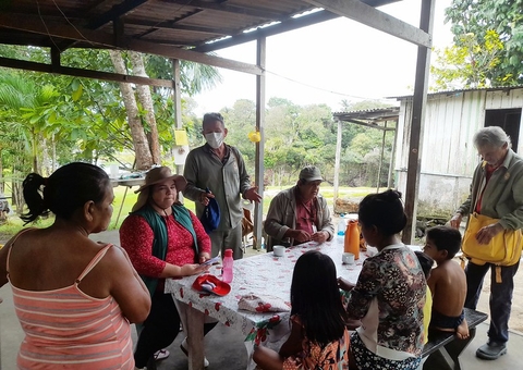 Equipes de saúde realizam busca ativa de casos de malária na zona rural de Manaus