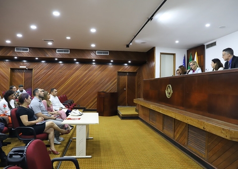 Prefeitura apresenta ao MP medidas de proteção nas escolas de Manaus