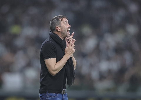 Técnico Eduardo Coudet deixa o Atlético-MG após 35 jogos