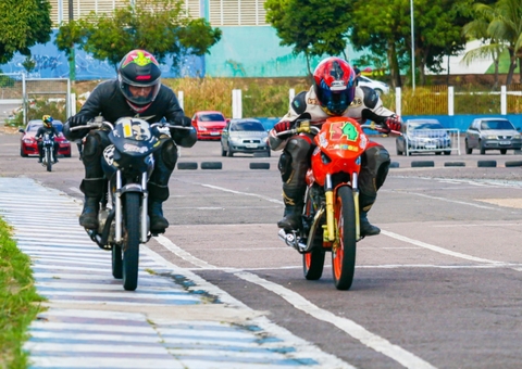 Campeonato Amazonense de Motovelocidade reúne motociclistas em kartódromo de Manaus