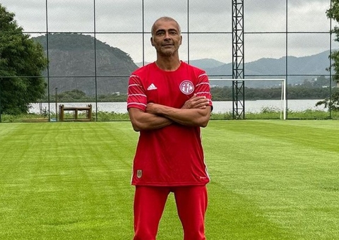 Romário é inscrito para jogar a segunda divisão do Campeonato Carioca