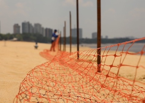 Prefeitura deve liberar Praia da Ponta Negra com a subida dos rios no Amazonas