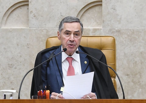 Barroso critica foco do Senado no STF e defende julgamento do 8 de janeiro no plenário virtual