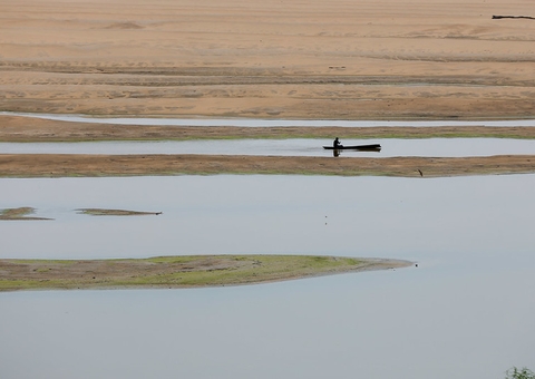 Lula libera auxílio de R$ 2,6 mil para pescadores prejudicados pela seca no Amazonas