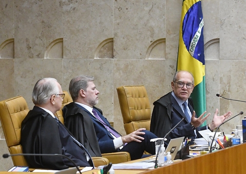 Ministros do STF mantêm pensão vitalícia para ex-governadores do Amazonas