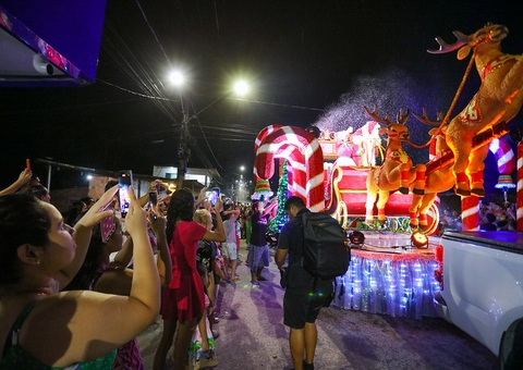 Parada Natalina vai passar por 13 ruas e avenidas neste domingo em Manaus