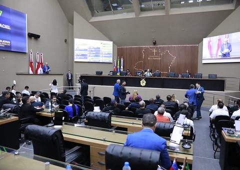 Deputados criticam medida que autoriza exploração do Aeroclube de Manaus pela Infraero