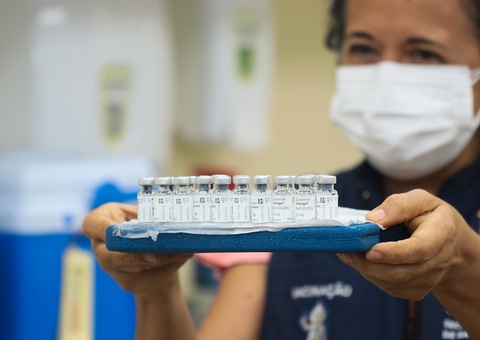 Ministério da Saúde vai redistribuir vacinas da dengue próximas do vencimento