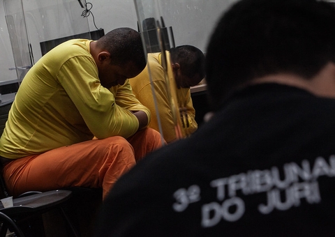 Dupla é condenada por reagir à prisão e tentar matar policiais civis no Tarumã