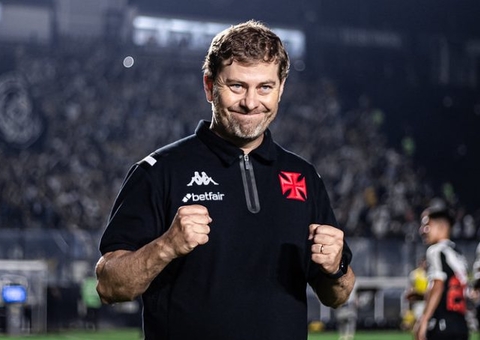 Rafael Paiva é bem avaliado pelo Vasco, mas permanência ainda será tratada