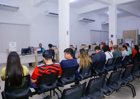 Sine Manaus oferta 458 vagas de emprego nesta segunda; confira