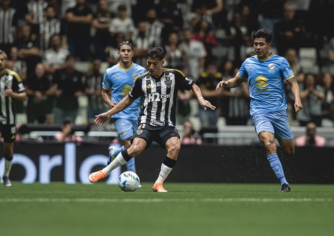 Atlético-MG sofre, mas vence Bolívar e vai à semi da Sul-Americana