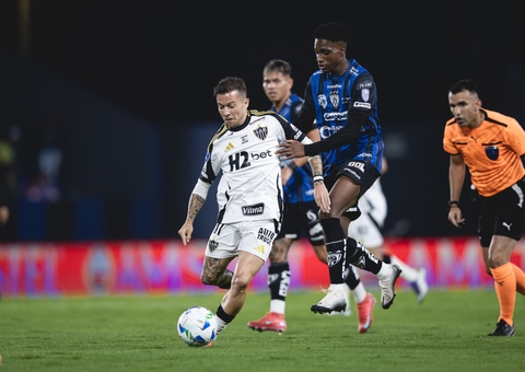 Dudu brilha nos acréscimos e garante empate vital para o Atlético-MG